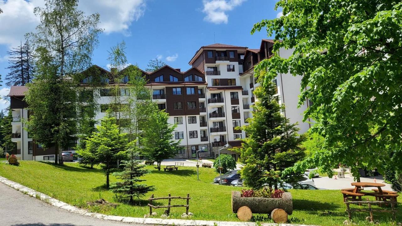 Borovets Gardens Luxury Apartment E11 ภายนอก รูปภาพ